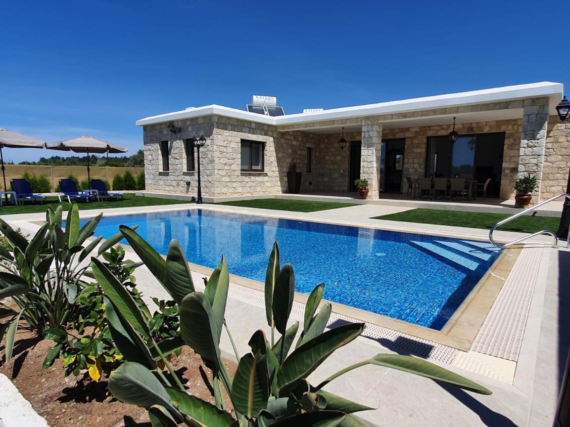 Villa Yermanina Geroskipou المظهر الخارجي الصورة