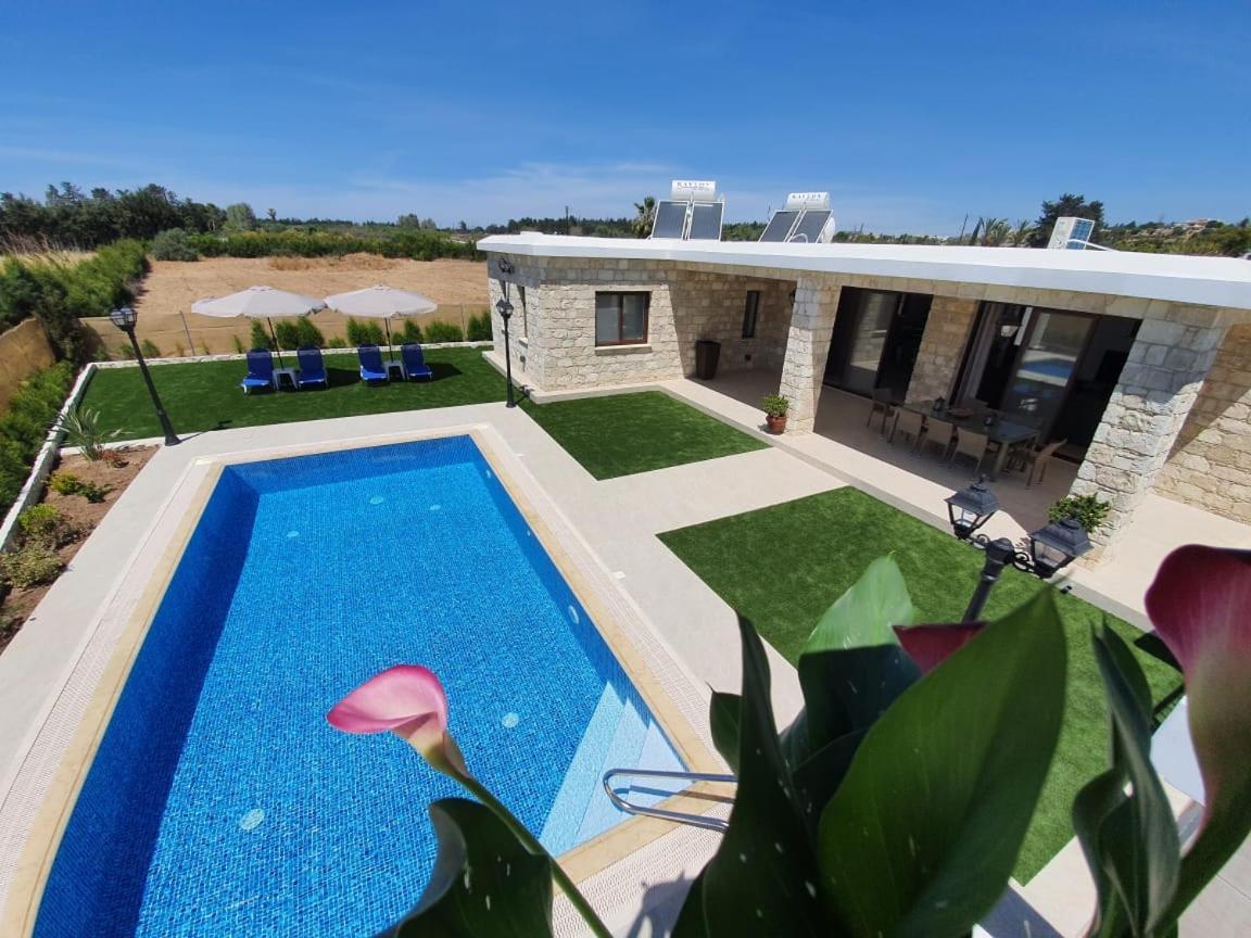 Villa Yermanina Geroskipou المظهر الخارجي الصورة